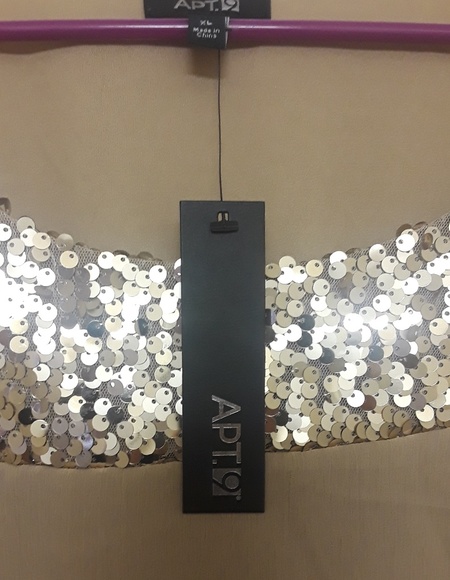 Apt 9 Ruffle Blouse - Picture 7 of 8